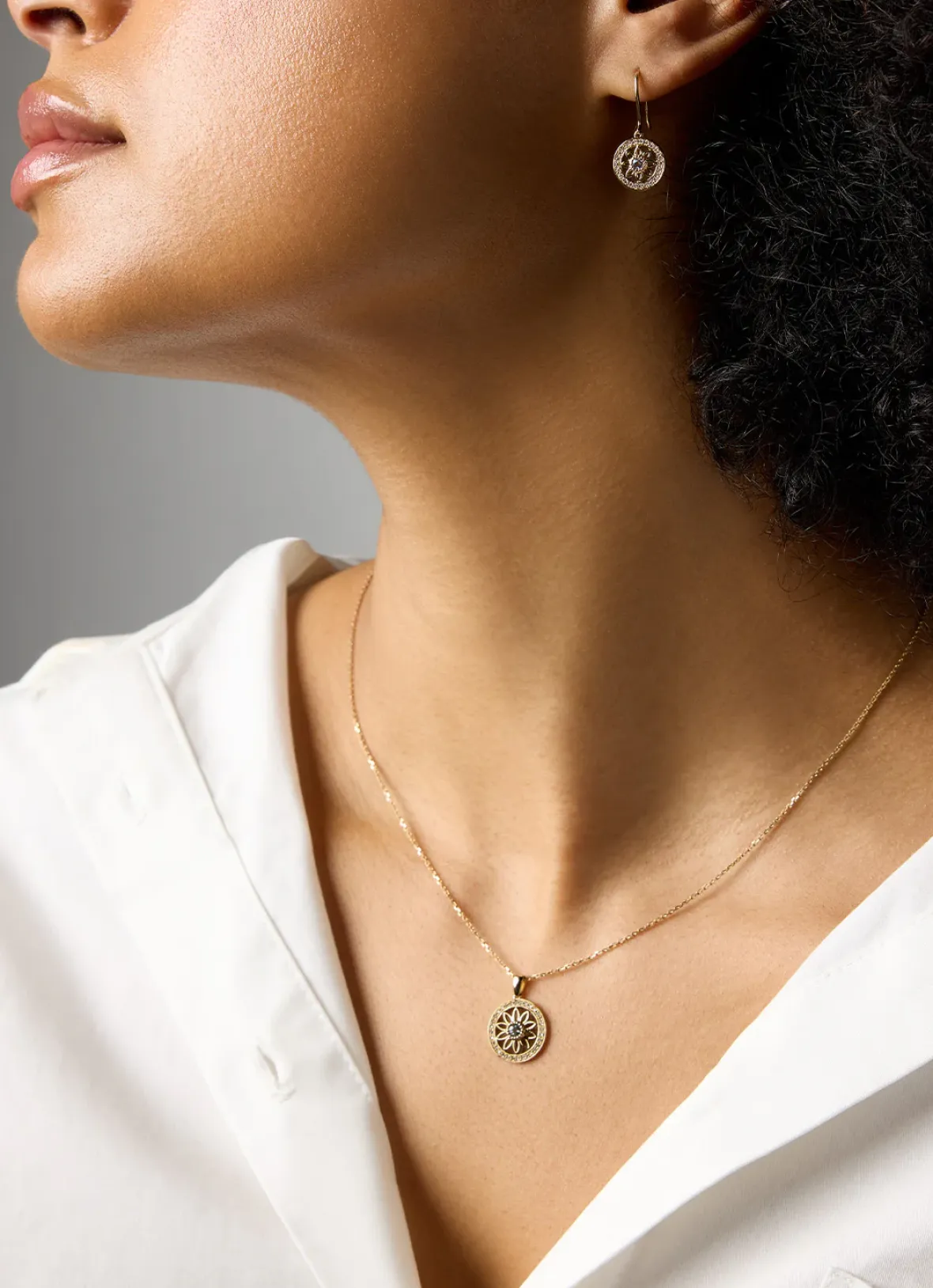 Diamond Point Geelgouden Oorsieraden|Oorsieraden Met Kleurstenen<Birthstones geelgouden oorhangers aquamarijn (Maart)
