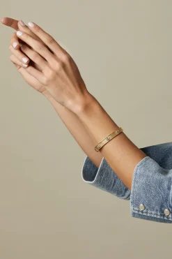Diamond Point Geelgouden Armbanden|Diamanten Armbanden<Geelgouden armband, 0.06 ct diamant, Queen Bee