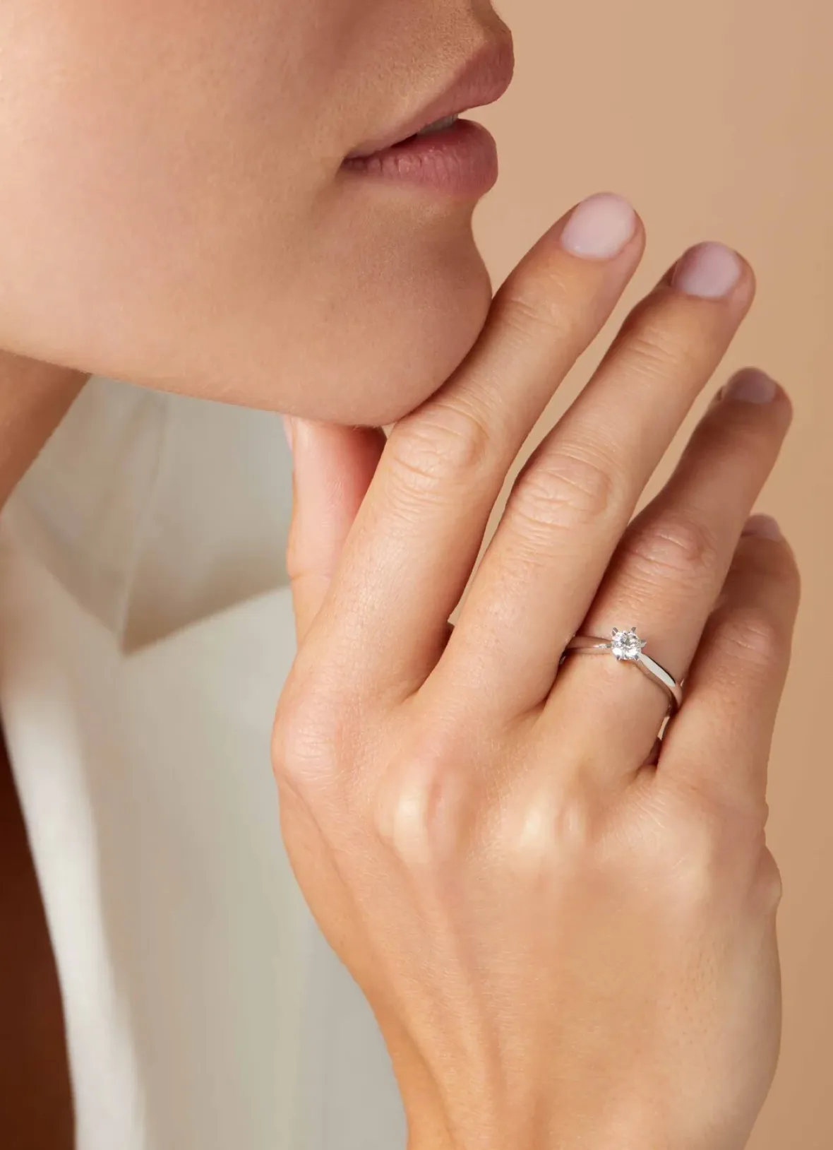 Diamond Point Witgouden Ringen|Diamanten Ringen<Witgouden ring, 0.30 ct diamant, Hearts & Arrows
